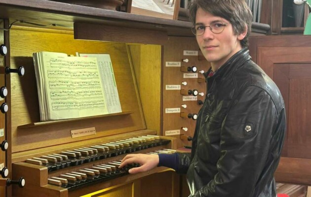 Hector Leclerc, jeune et talentueux organiste nous a donné de ses nouvelles…